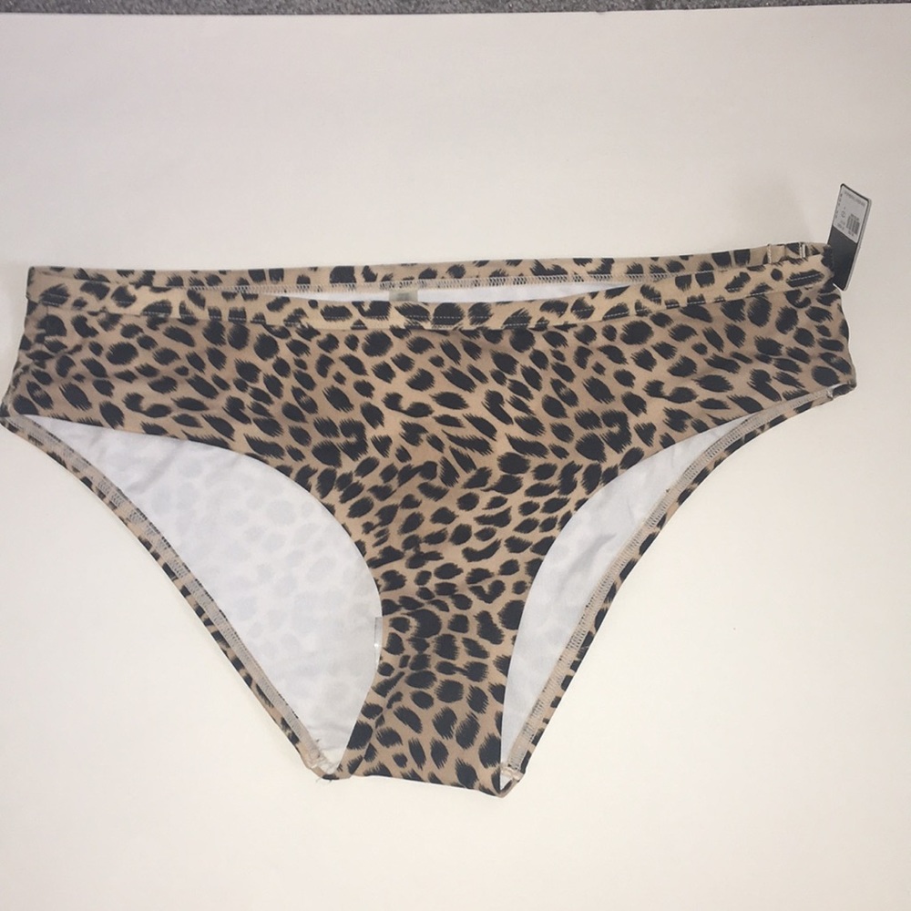 Victoria Secret Swimmin Suit Bottom NWT